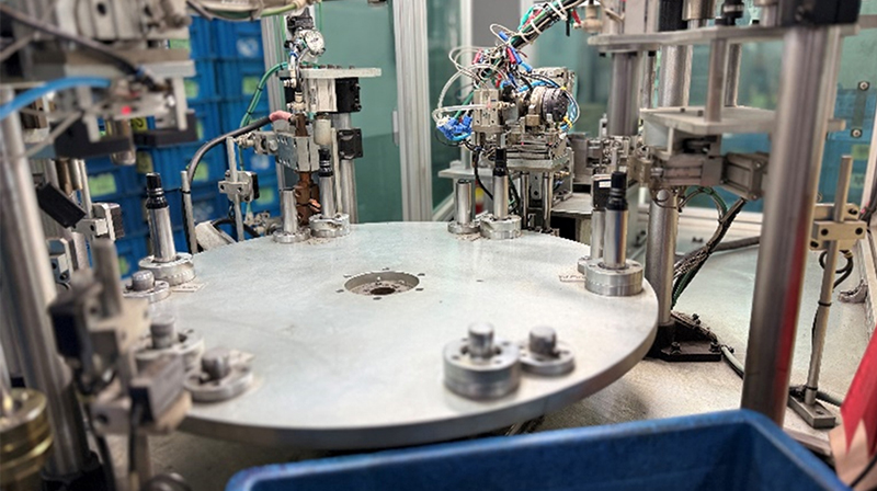 Case Assembly Machine