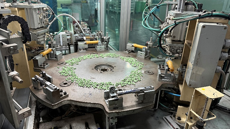 Spool Assembly Machine